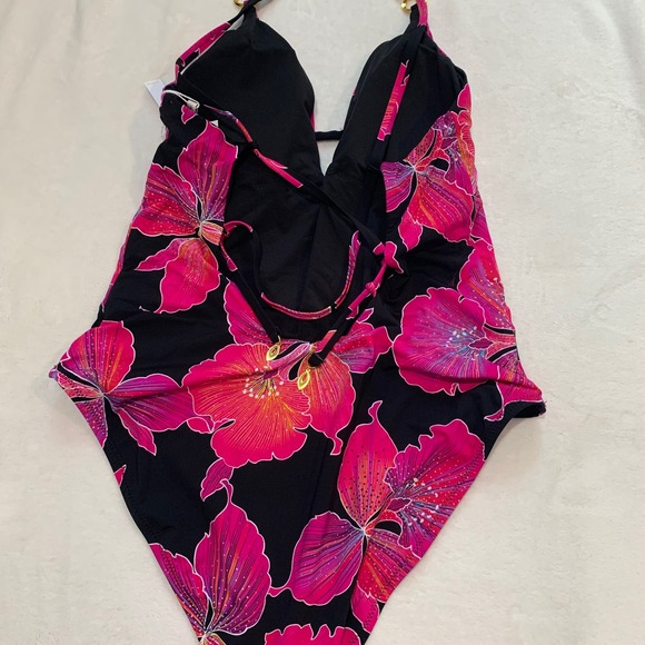 Trina Turk fleury pink black hibiscus flower one piece swimsuit size 14 new - Picture 10 of 14